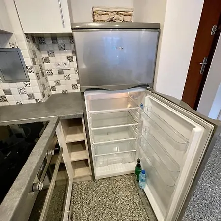 Decor 2 Metro Fast Wifi 55'tv Netflix Hbo Cozy * ורשה