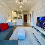 Decor 2 Metro Fast Wifi 55'tv Netflix Hbo Cozy Lägenhet Warszawa