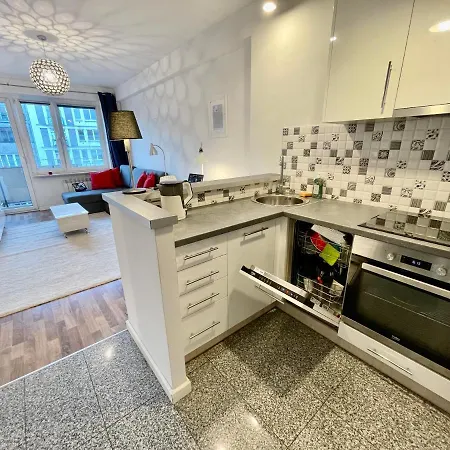 Decor 2 Metro Fast Wifi 55'tv Netflix Hbo Cozy Апартаменты Варшава