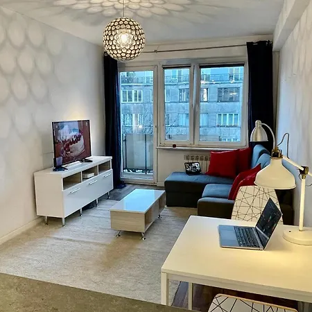 Decor 2 Metro Fast Wifi 55'tv Netflix Hbo Cozy Apartmán